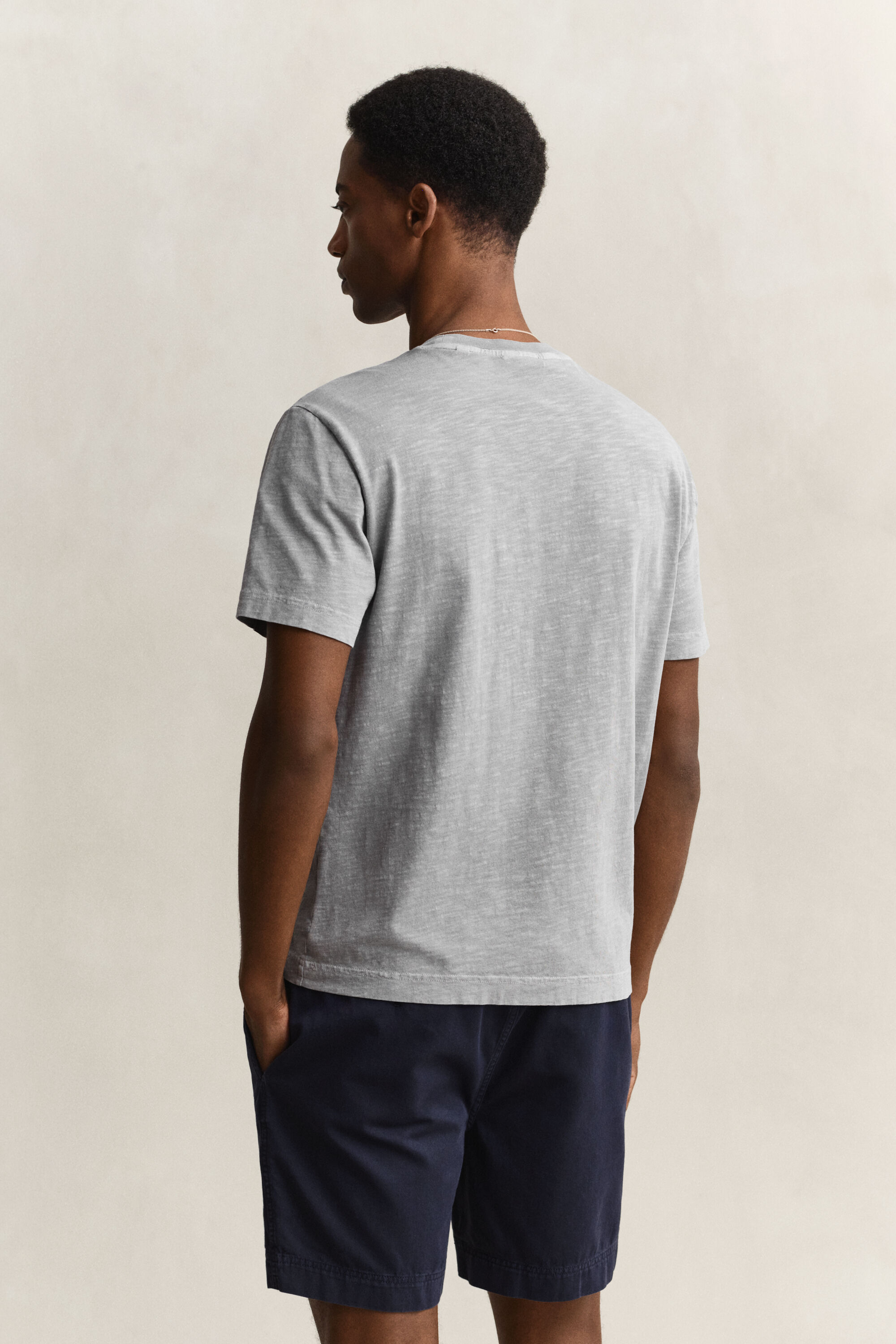 Pesukäsitelty t‑paita