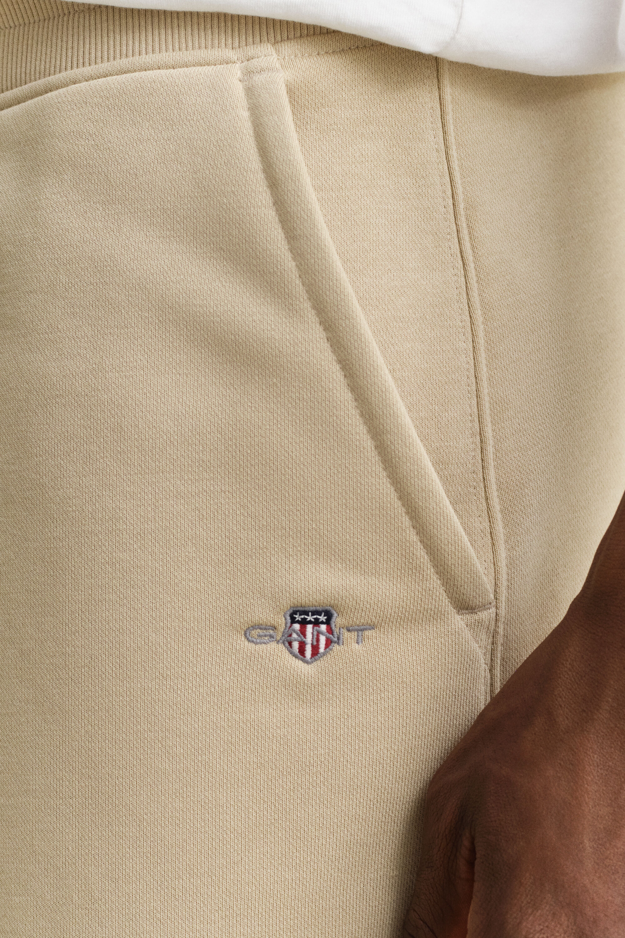 Shield-collegeshortsit