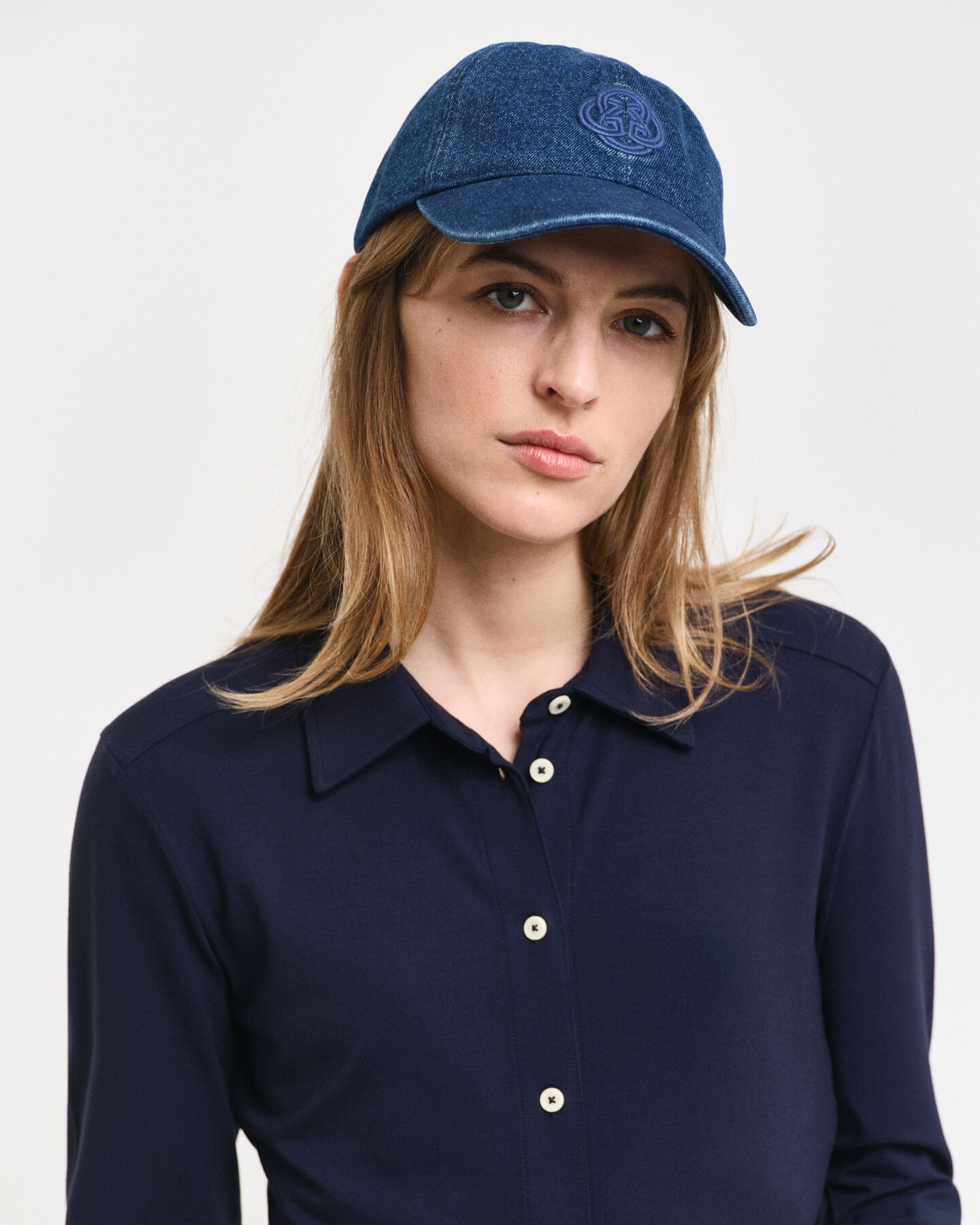 Paitamekko jerseyneulosta