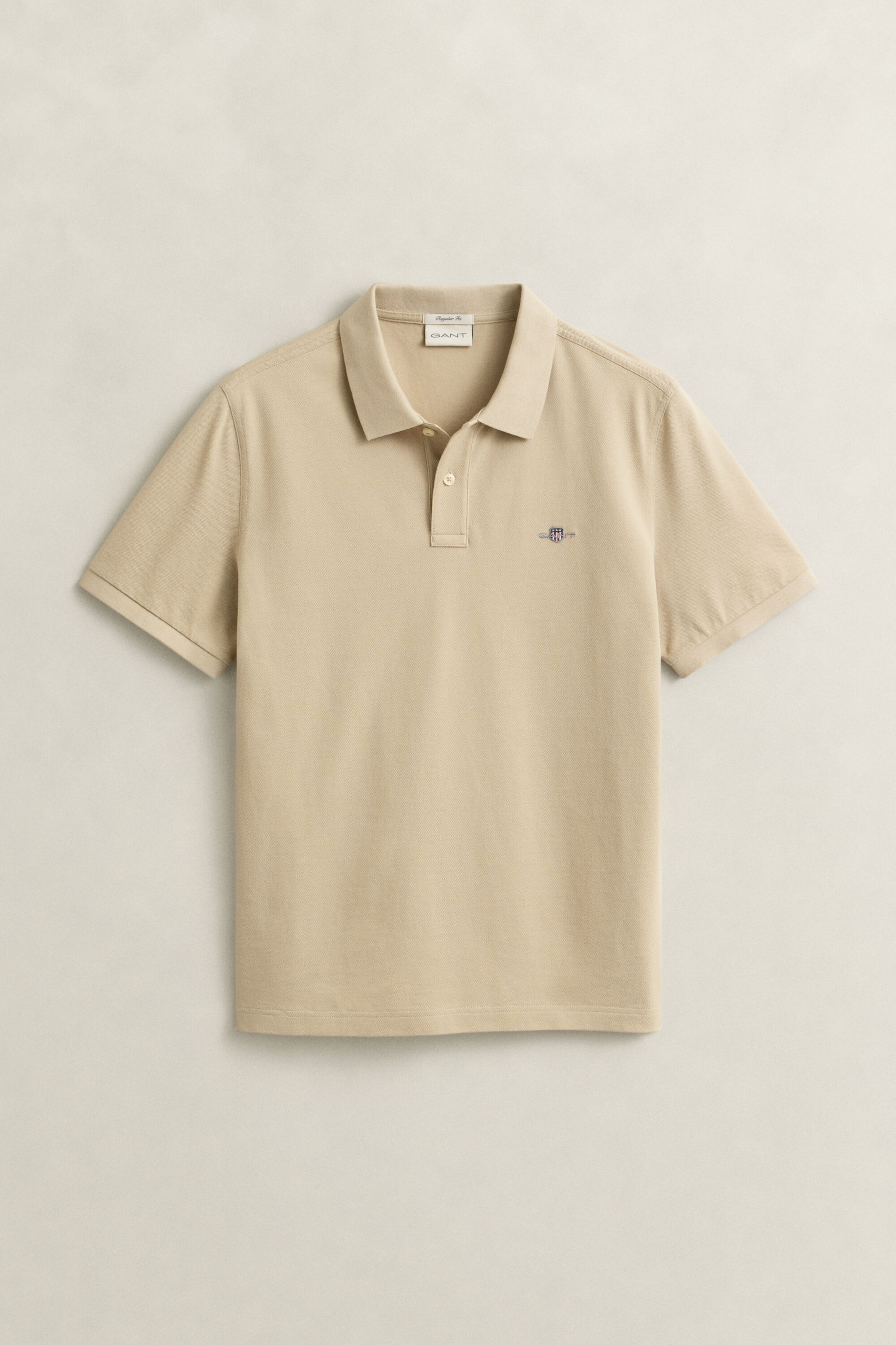 Regular fit ‑mitoitettu pikeepaita