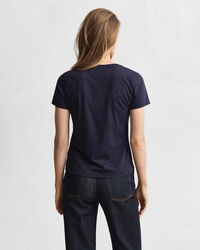 Shield-t‑paita, jossa v-pääntie