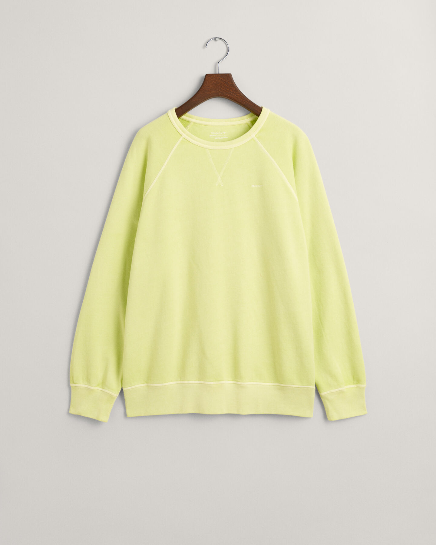 Sunfaded-collegepaita, py&ouml;re&auml; p&auml;&auml;ntie