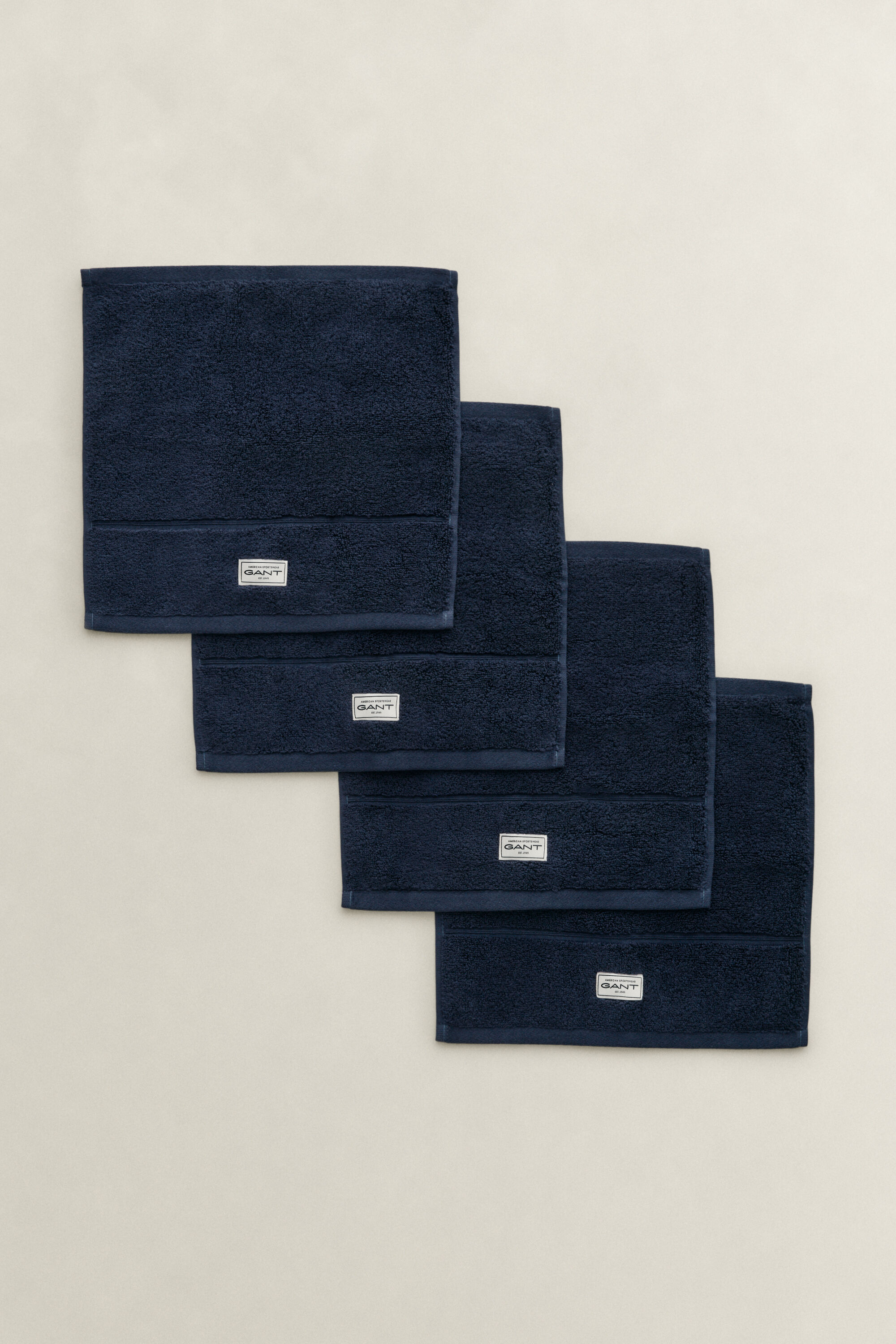 Premium-pyyhkeet (30 cm x 30 cm), 4 kpl:n pakkaus