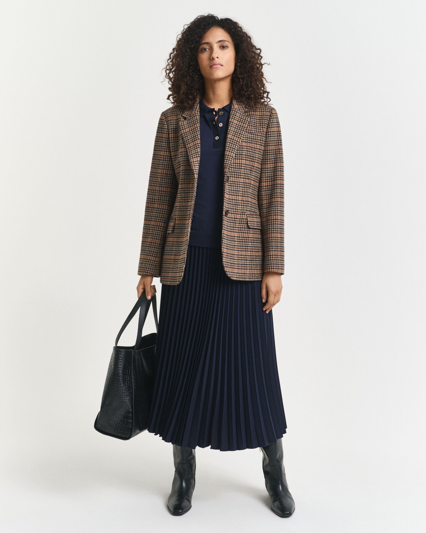 Saumaton pitkähihainen napitettu pikeepaita