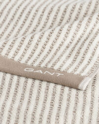 Raidallinen pyyhe (50 cm x 70 cm)