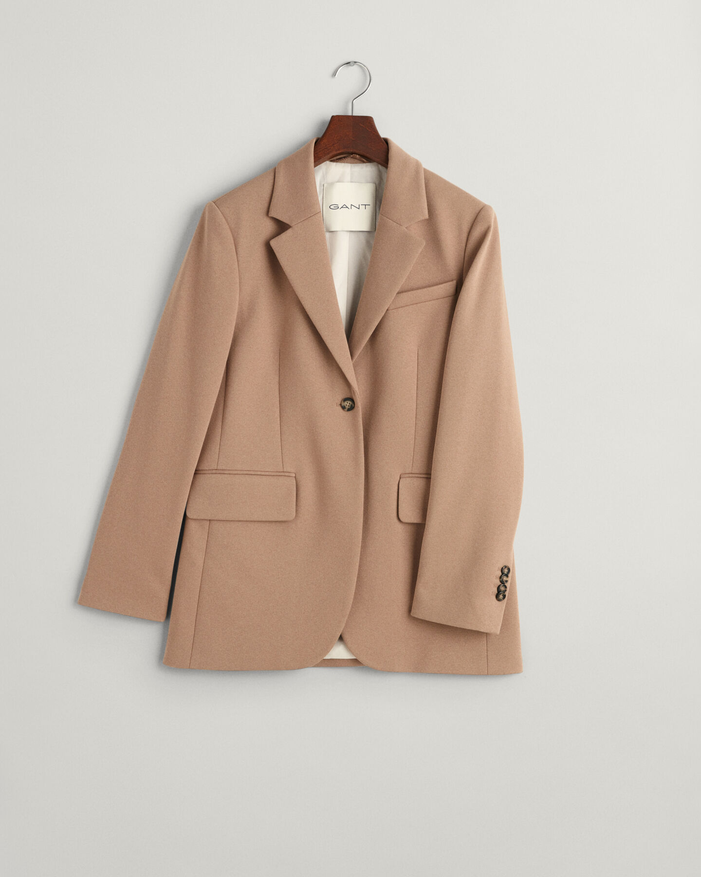 Regular fit ‑mitoitettu jerseybleiseri