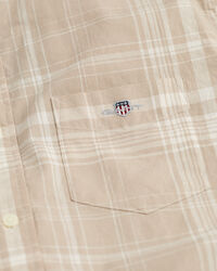 Regular&nbsp;fit ‑mitoitettu lyhythihainen ruutupaita puuvillapellavaa