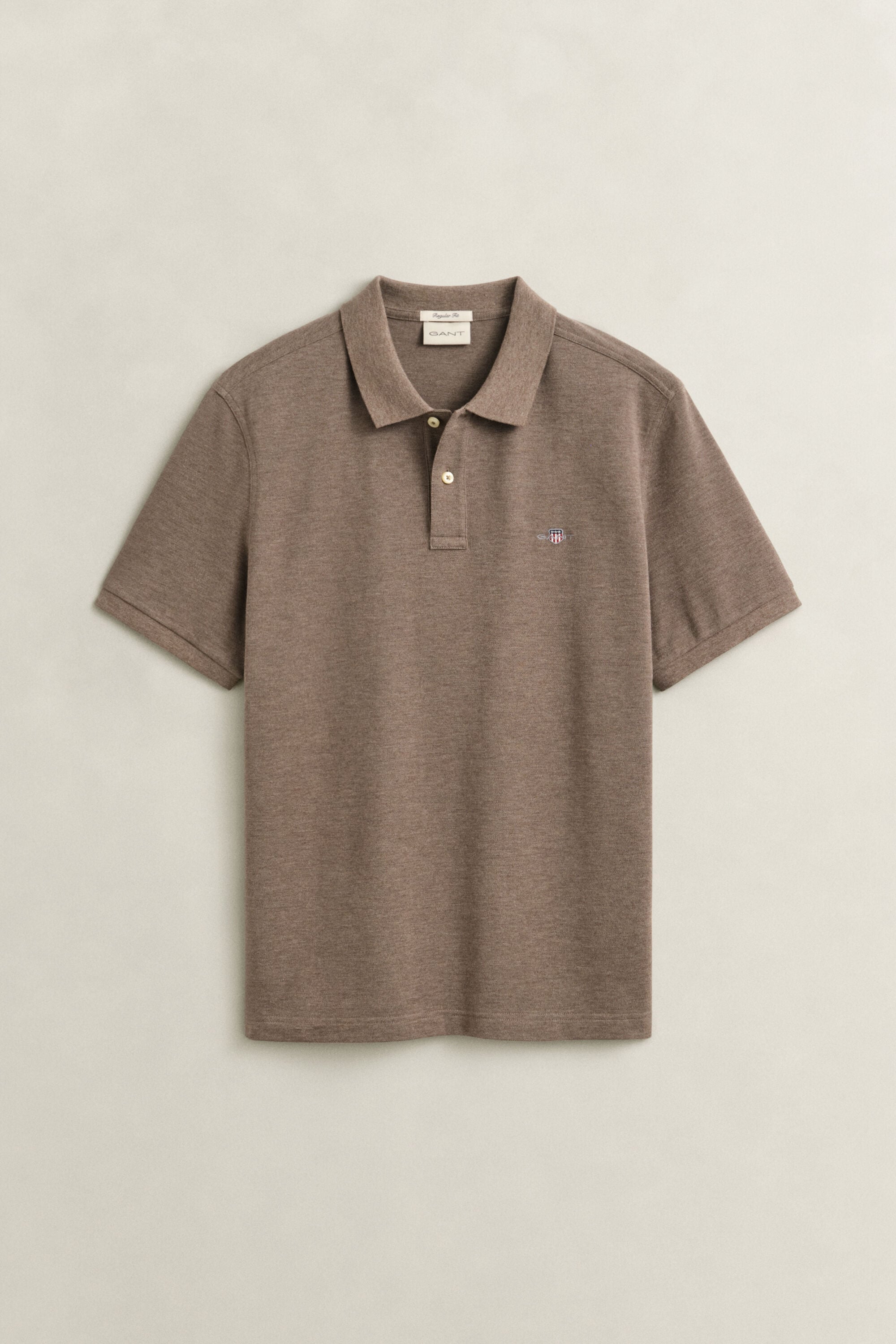 Regular fit ‑mitoitettu pikeepaita