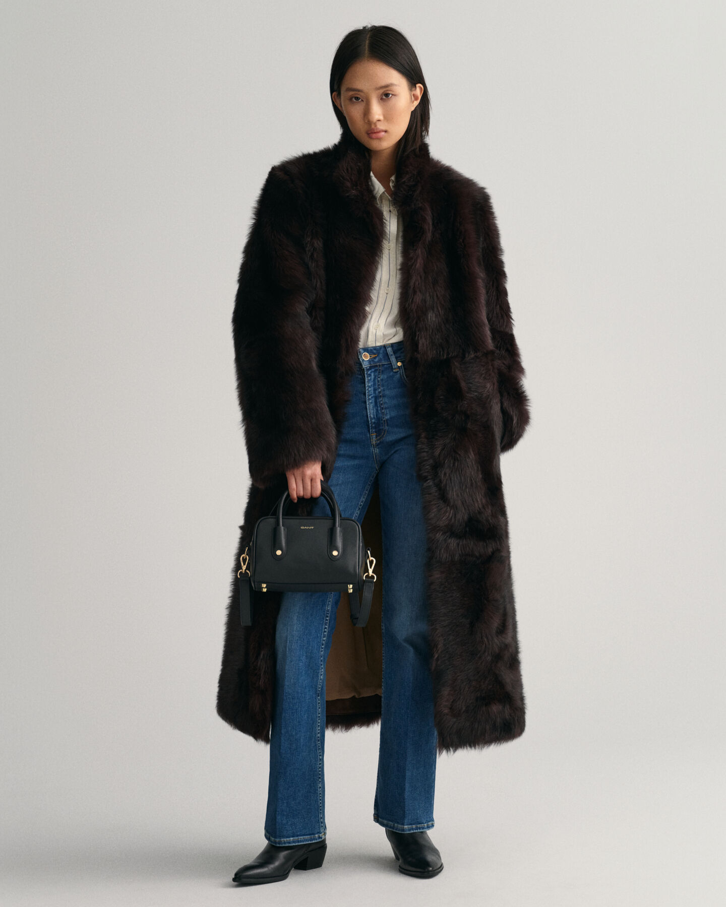 Pitkä kelsiturkistakki