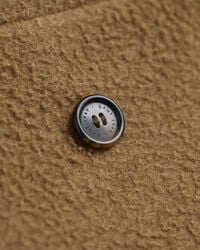 Kaksirivinen villakangastakki