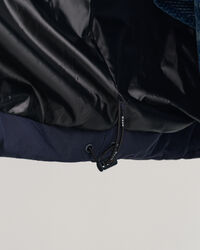 Pitkä Alta-untuvatakki