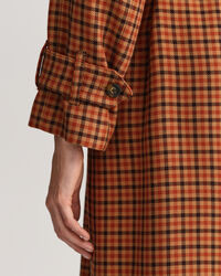 Ruudullinen trenssitakki