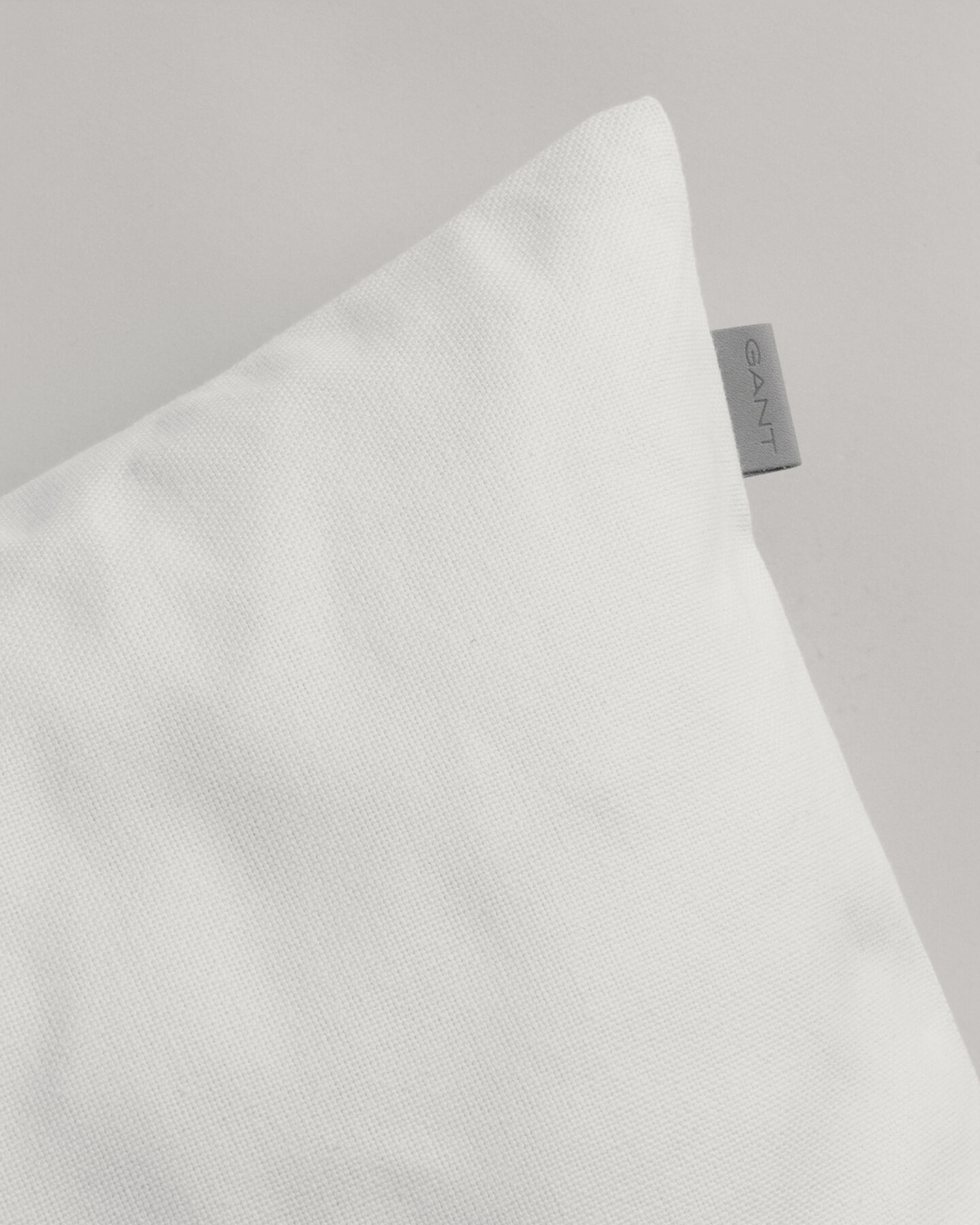 Archive Shield ‑tyynynpäällinen