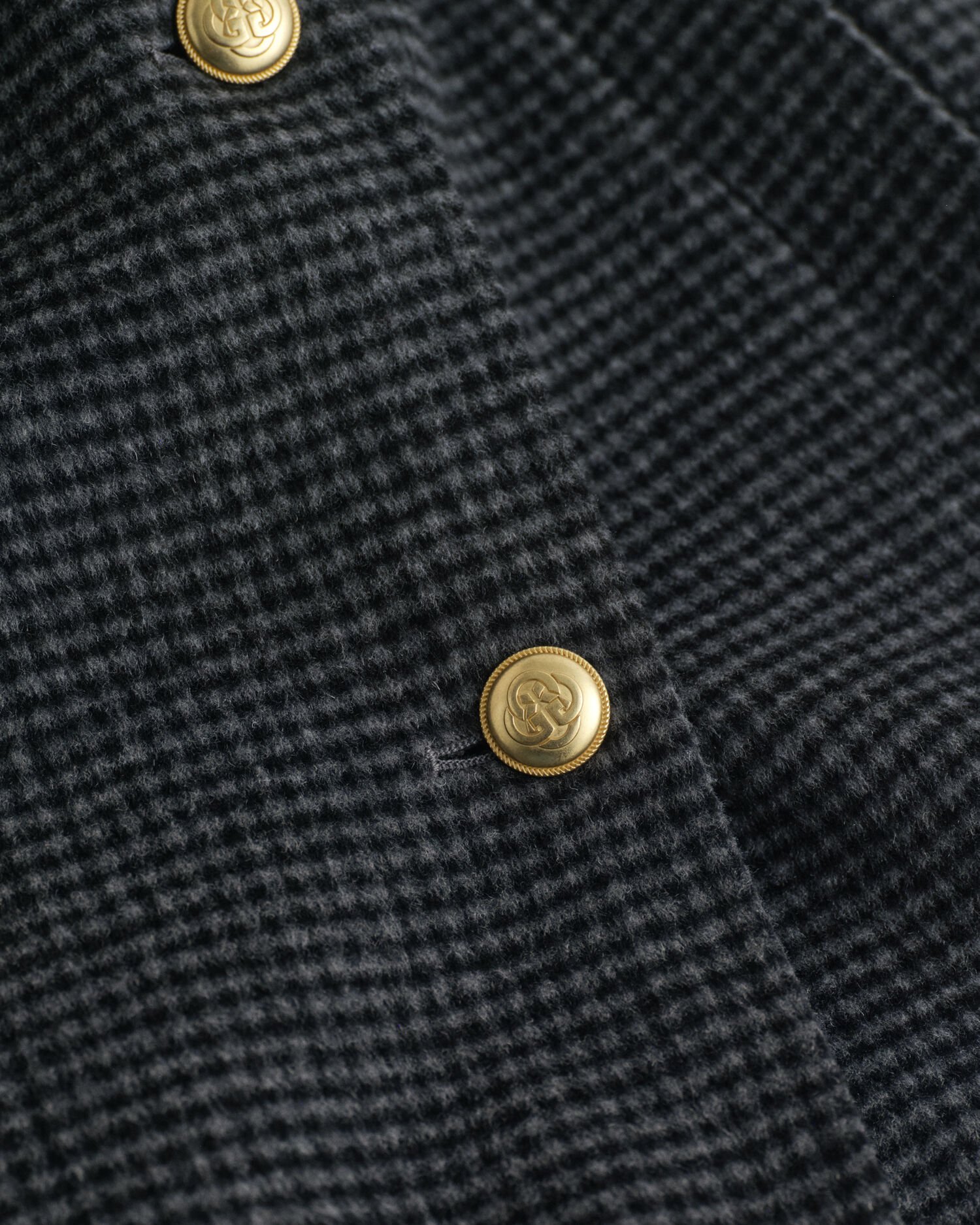 Ruudullinen käsin tikattu takki