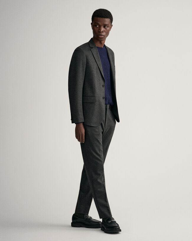 Jerseykankainen bleiseri juhlakäyttöön