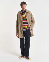 Moniväriraidallinen neulepusero, pyöreä pääntie