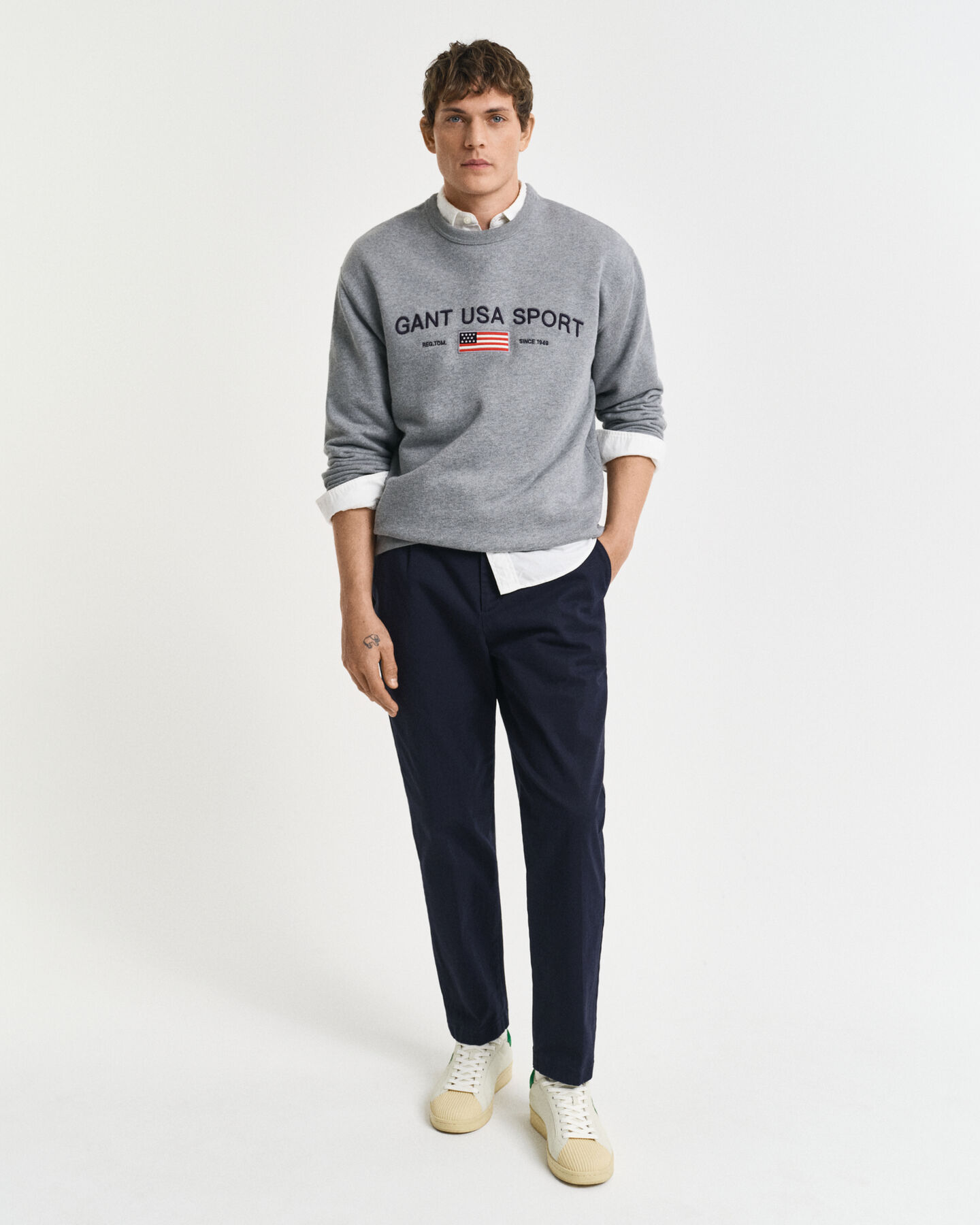 Slim fit ‑mitoitetut puuvillatvillihousut kapenevilla lahkeilla