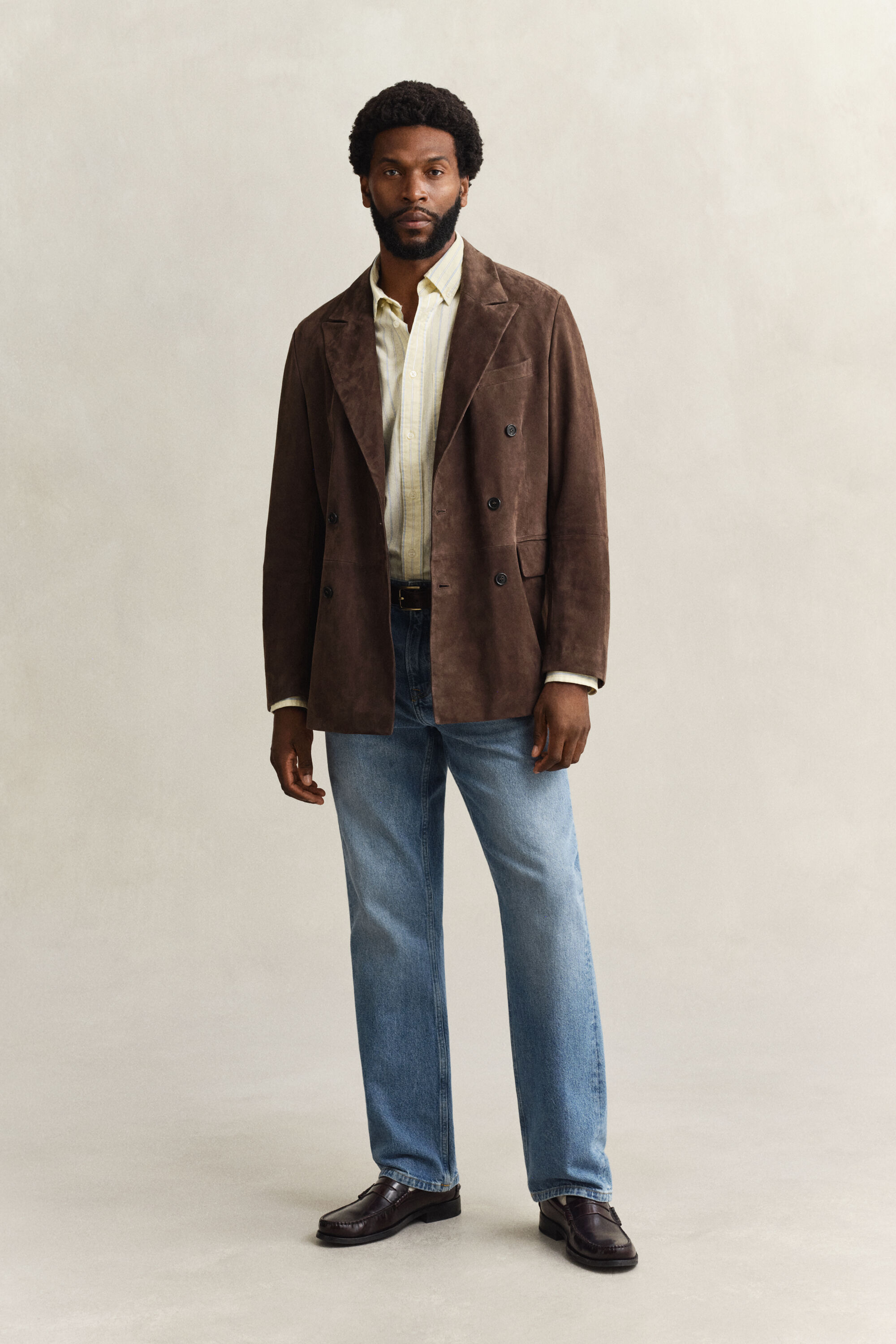 Klassinen raidallinen oxford-paita