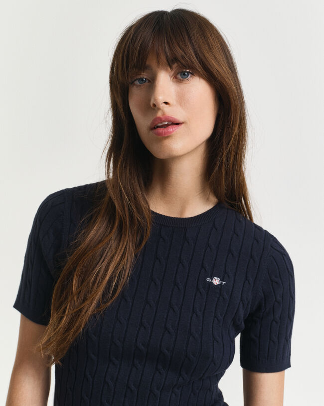 Joustopuuvillainen palmikkoneulepusero