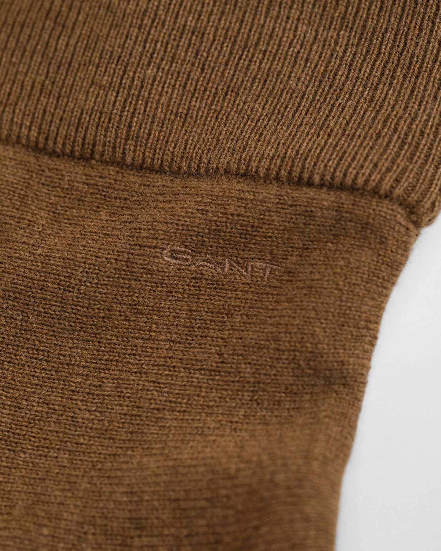 Hame erittäin hienosta lampaanvillasta