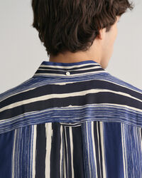 Relaxed fit ‑mitoitettu printtikuvioitu silkkipaita