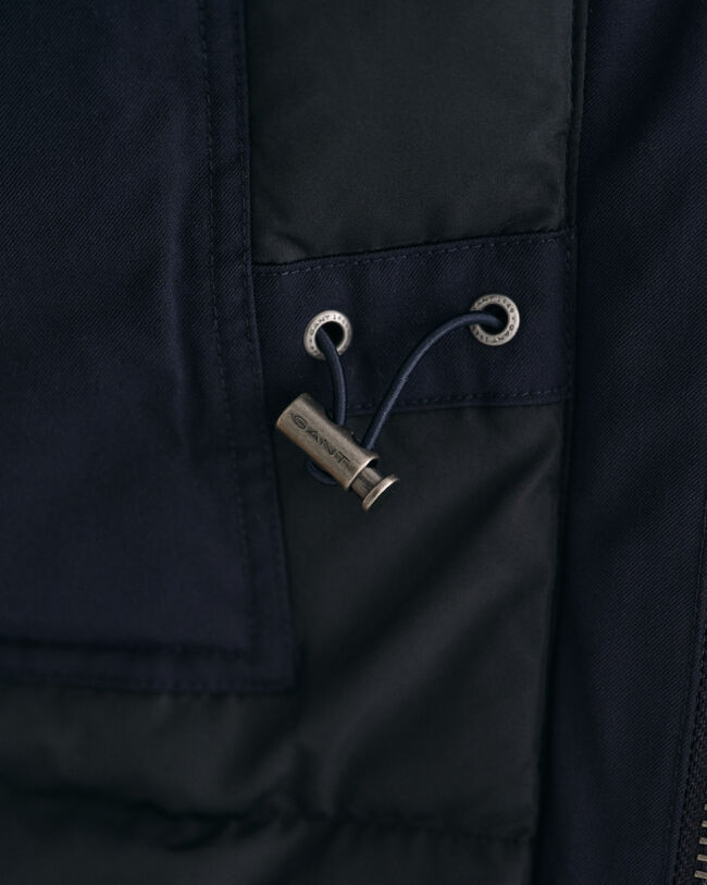 Topattu flanellikankainen maastotakki