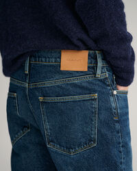 Slim fit ‑mitoitetut Hayes Authentic ‑farkut