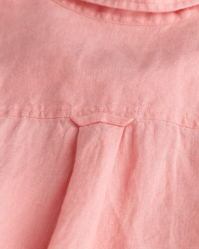 Relaxed&nbsp;fit ‑mitoitettu pellavapaita