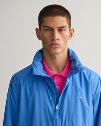 Kevyt Windshielder-kuoritakki