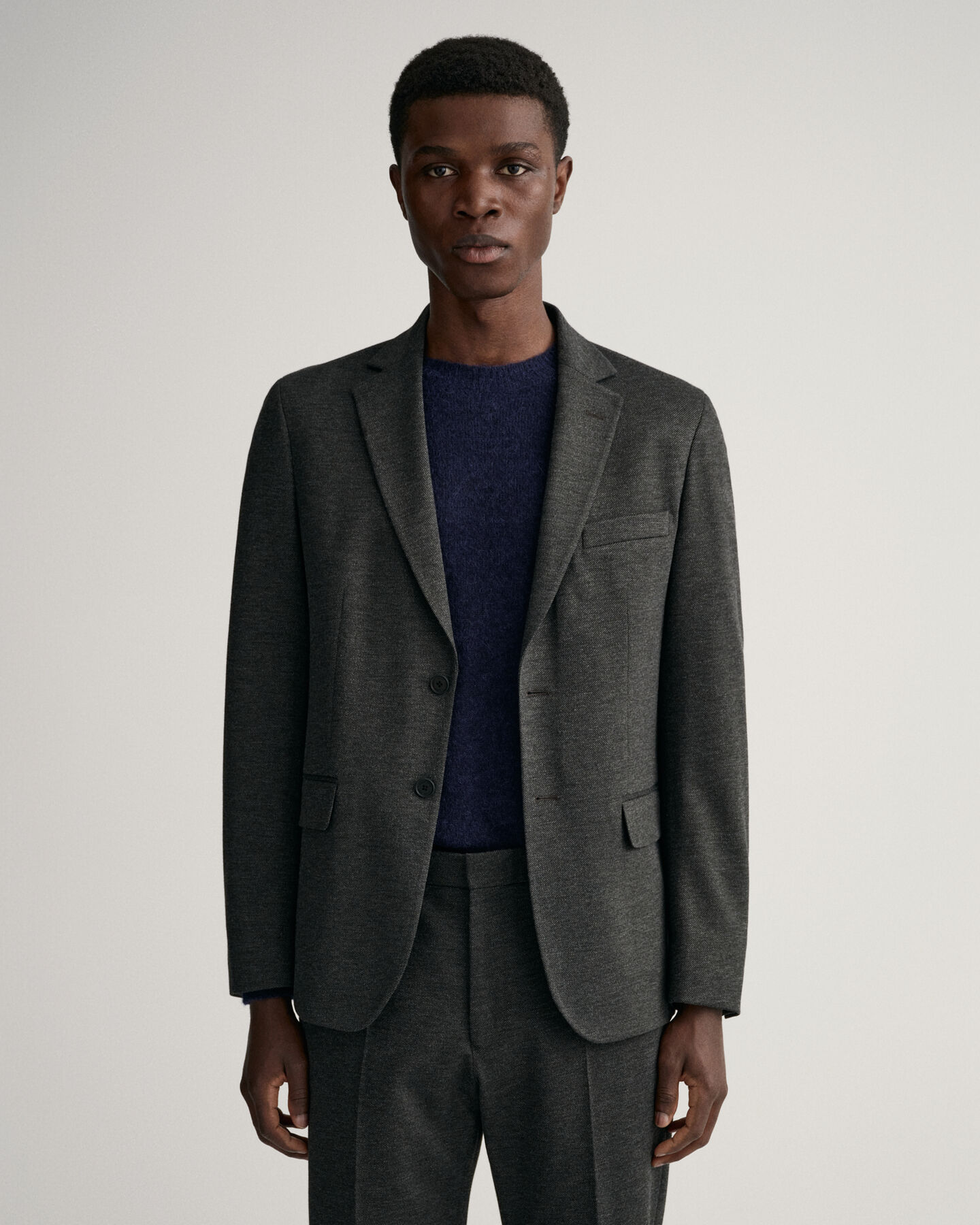 Jerseykankainen bleiseri juhlakäyttöön