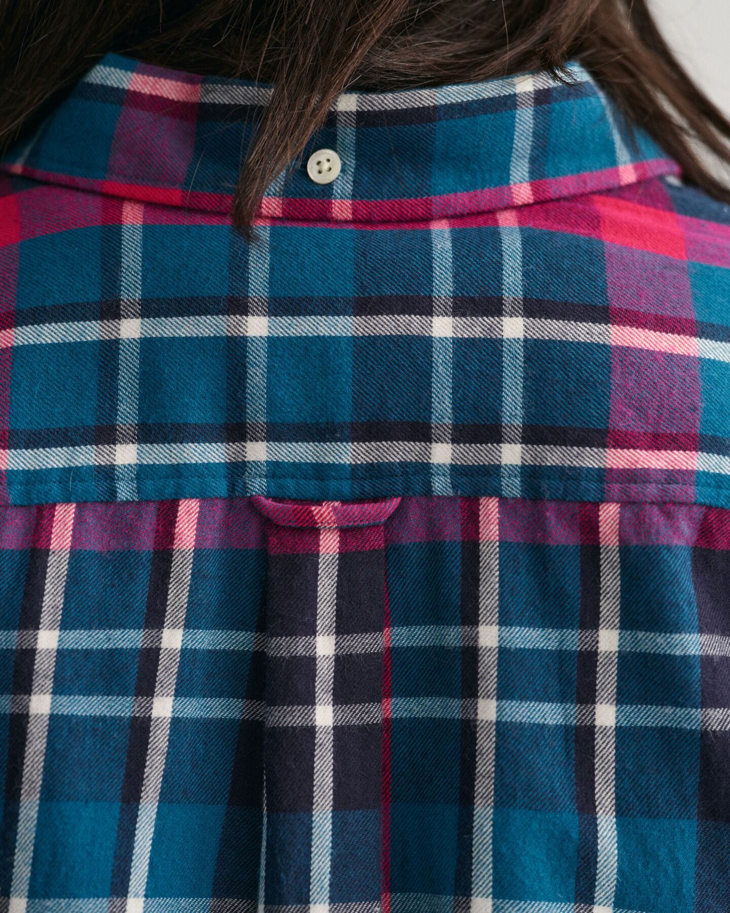 Teens-malliston Shield-ruutupaita