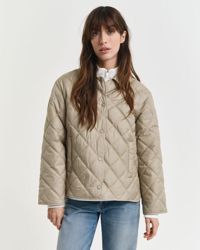 Kauluksellinen tikkitakki