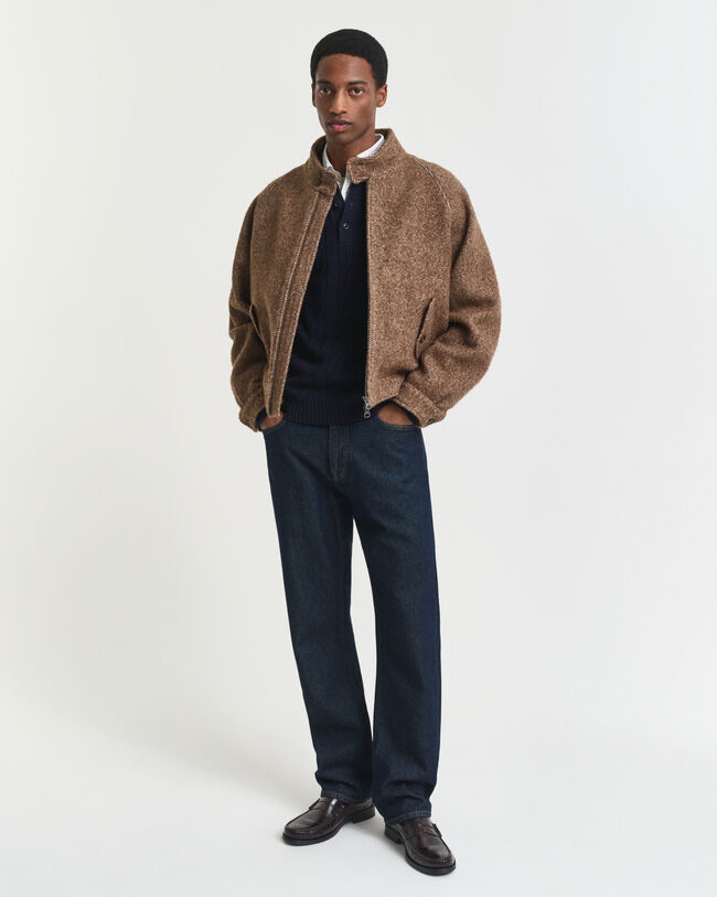 Karitsanvillainen palmikkoneulottu pikeeneulepusero