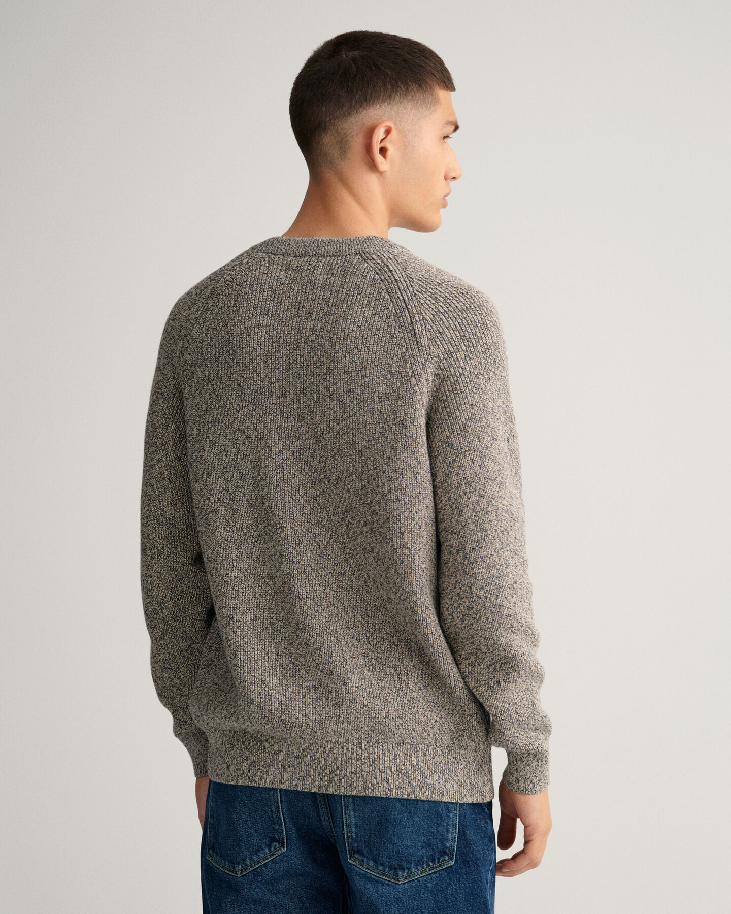 Twisted-puuvillaneulepusero, py&ouml;re&auml; p&auml;&auml;ntie