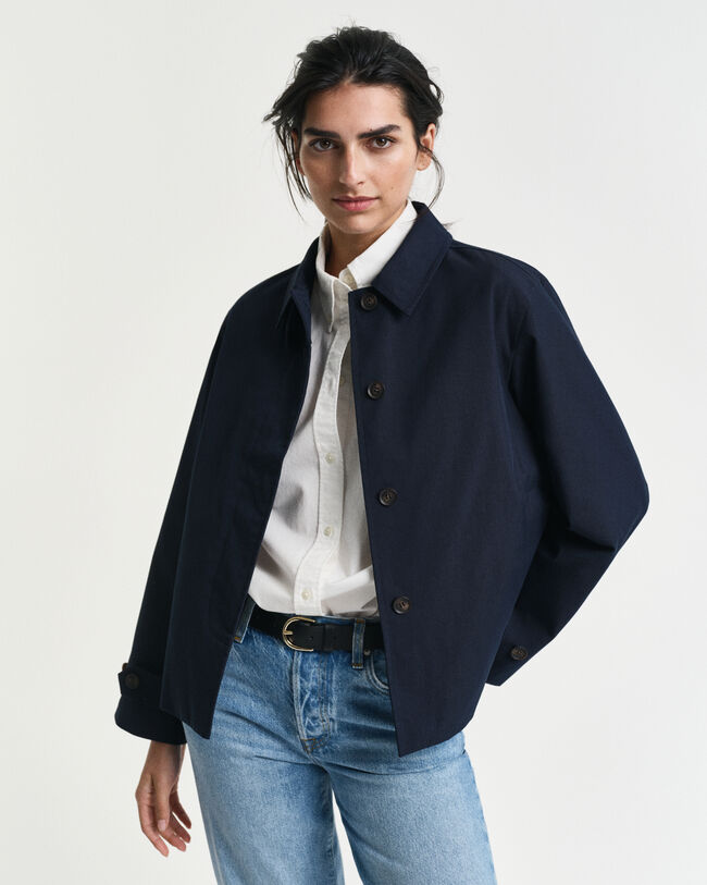 Lyhyt puuvillainen autotakki