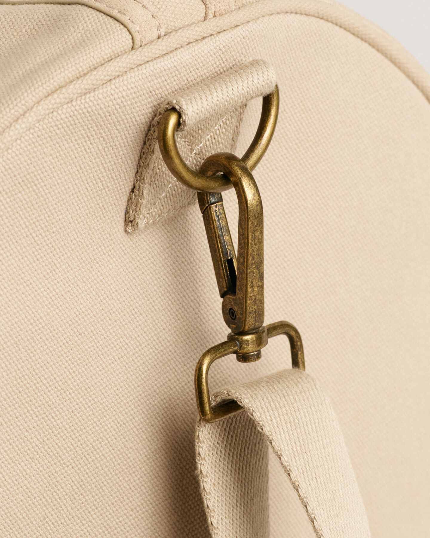 Tonal Shield ‑kassi