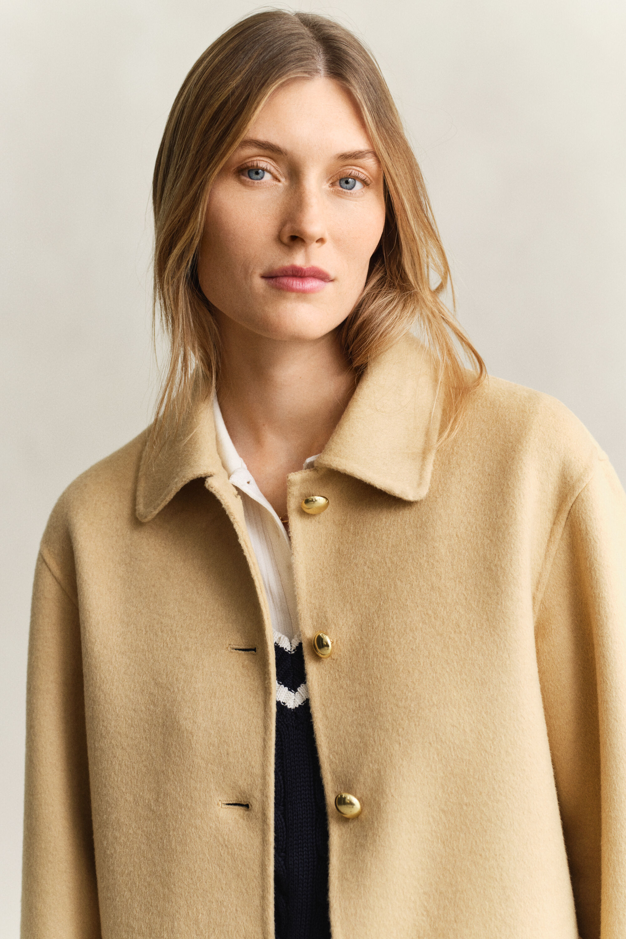 Käsin tikattu takki