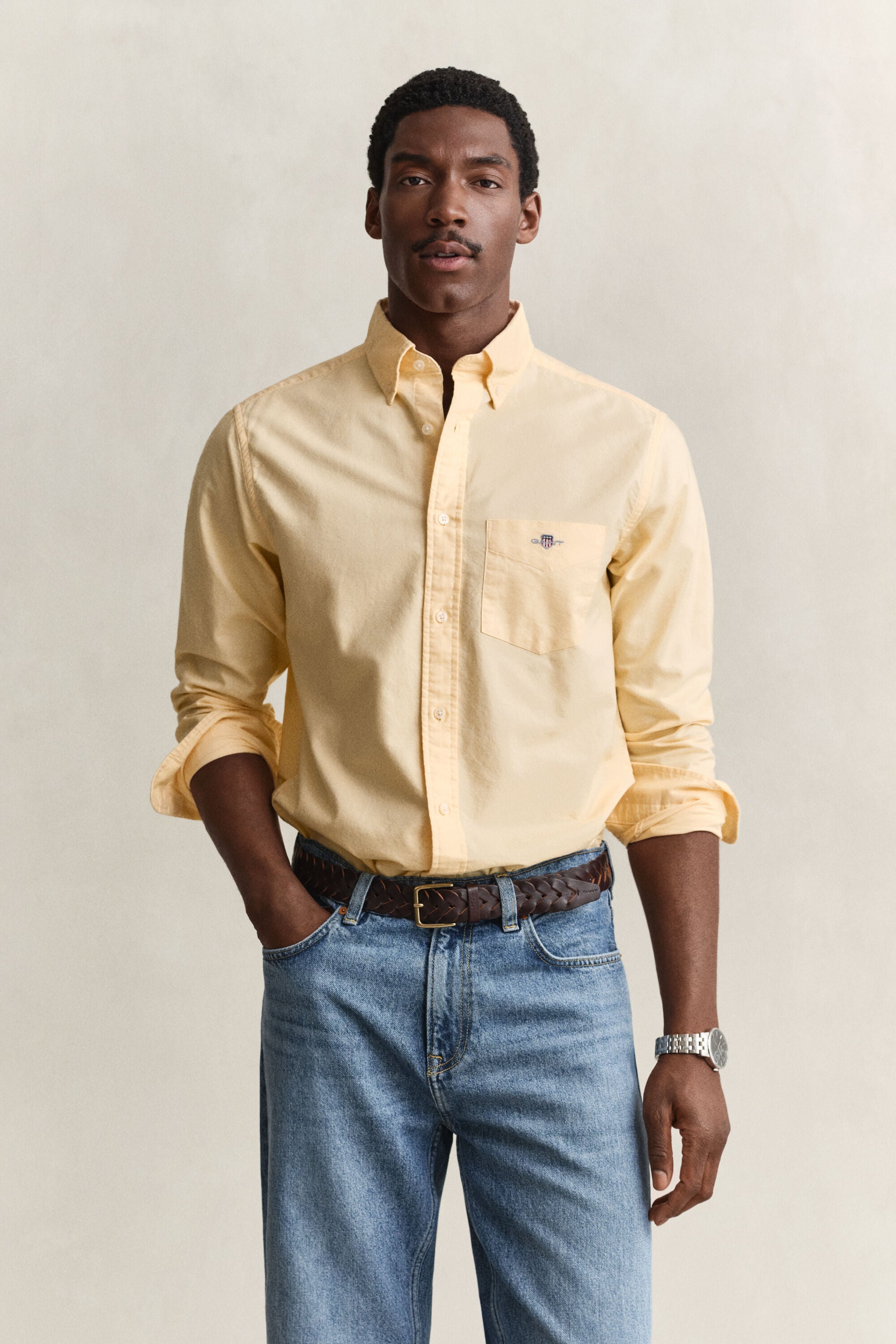 Regular fit ‑mitoitettu klassinen oxford-paita