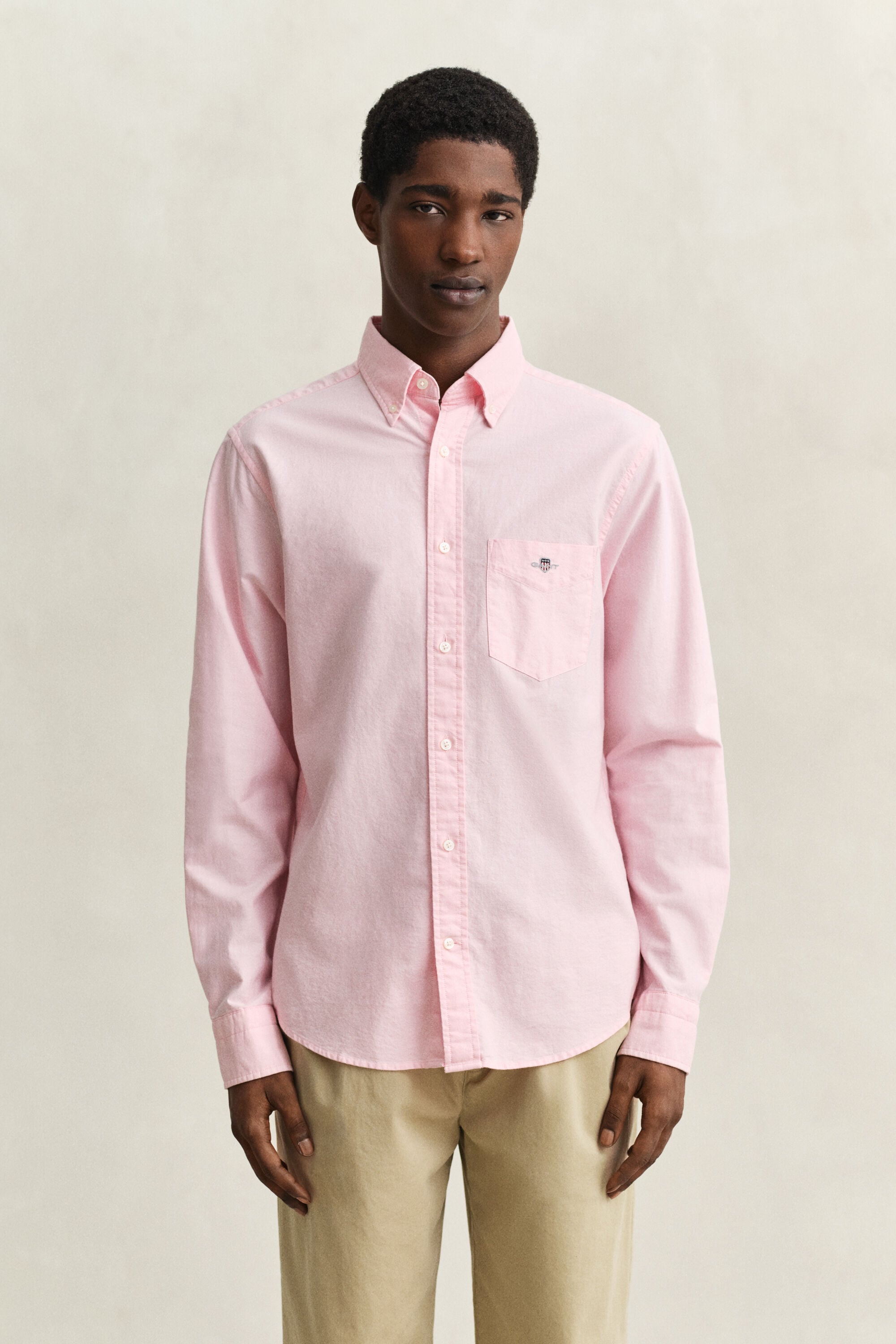 Regular fit ‑mitoitettu klassinen oxford-paita
