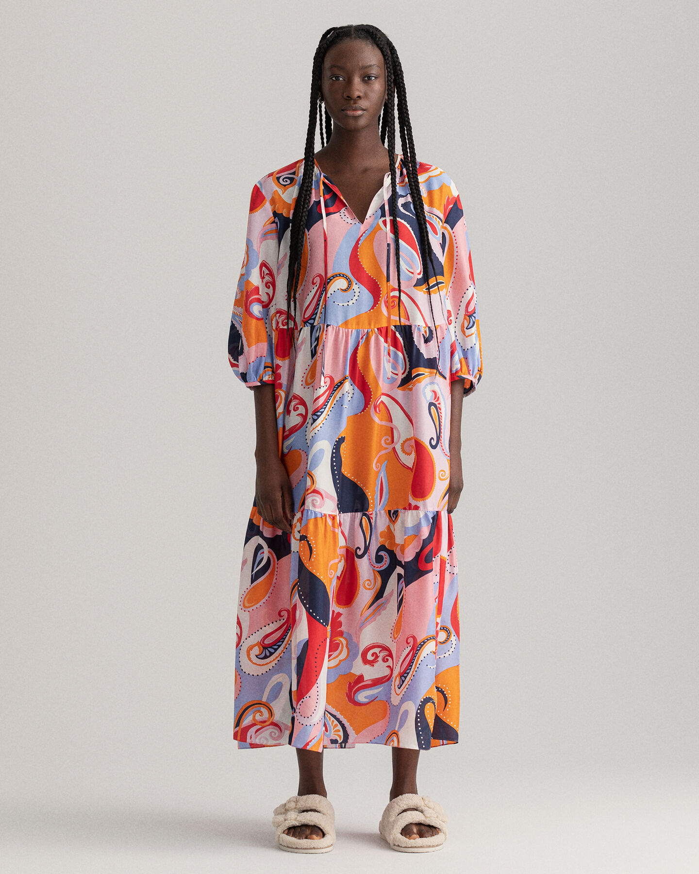 Paisley-kuvioitu silkkimekko