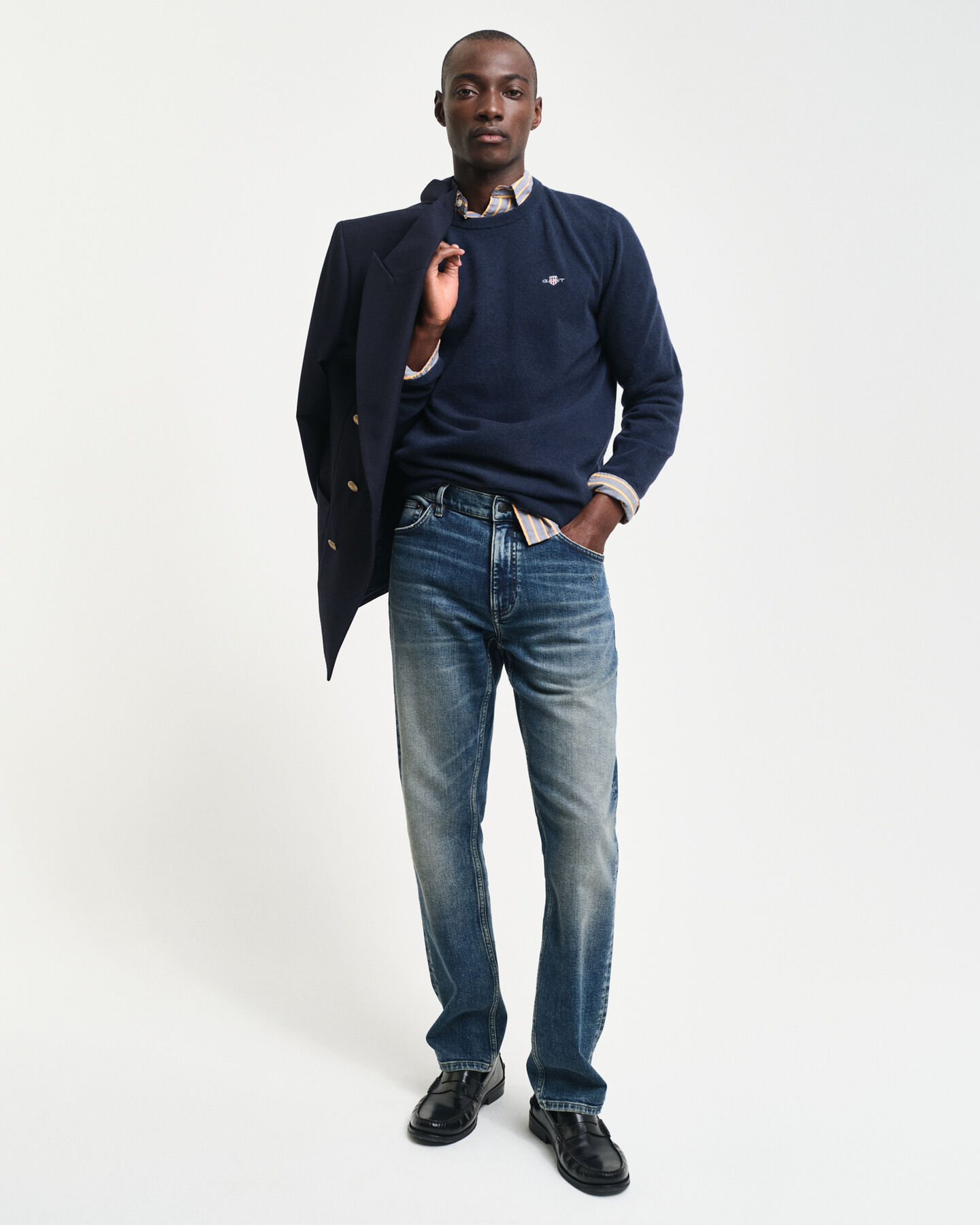 Ohut lampaanvillaneule, py&ouml;re&auml; p&auml;&auml;ntie