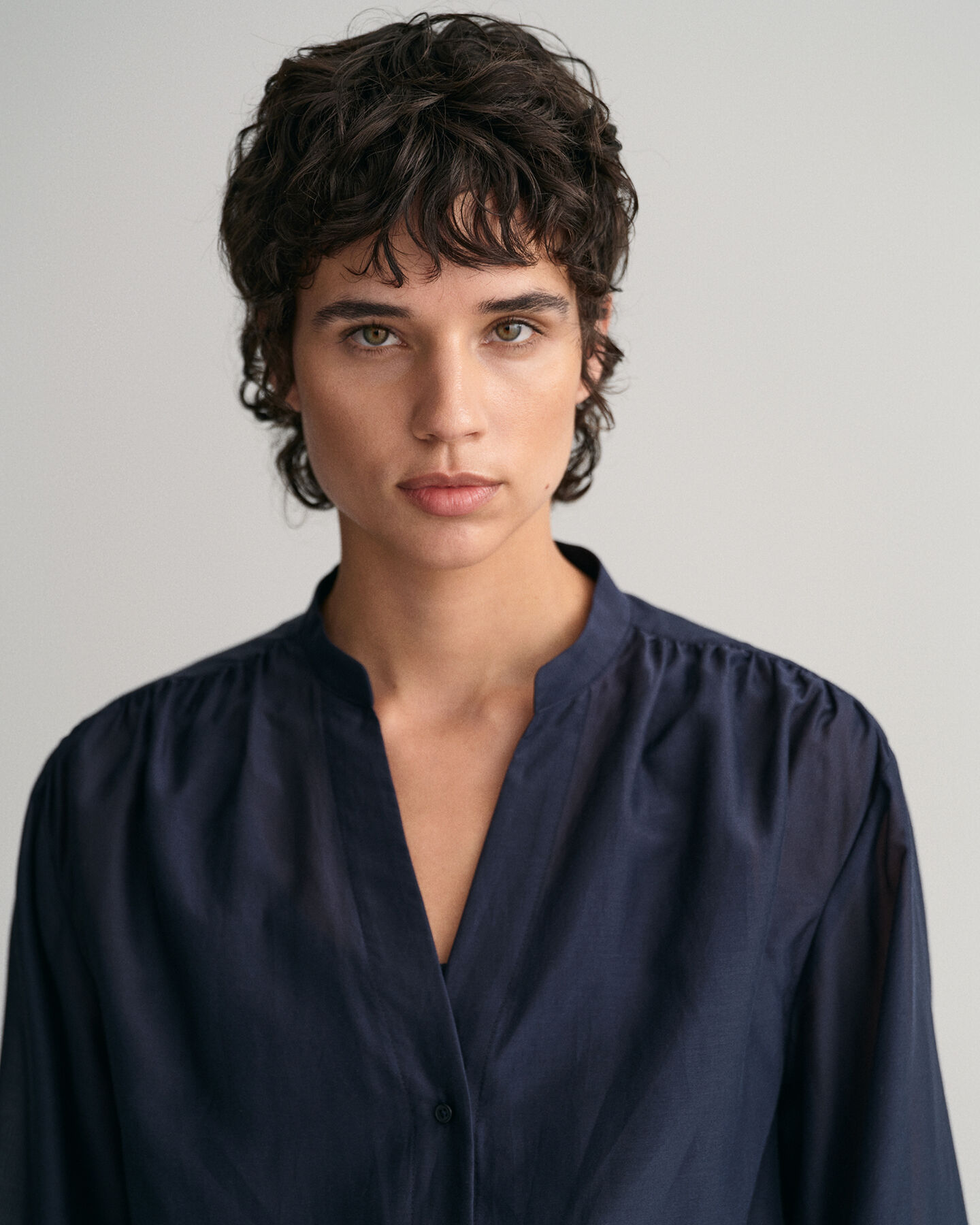 Relaxed fit ‑mitoitettu pusero puuvilla-silkkisekoitetta