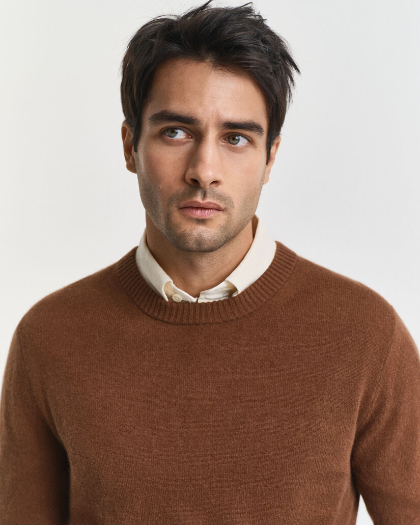 Kašmirvillainen neulepusero, pyöreä pääntie