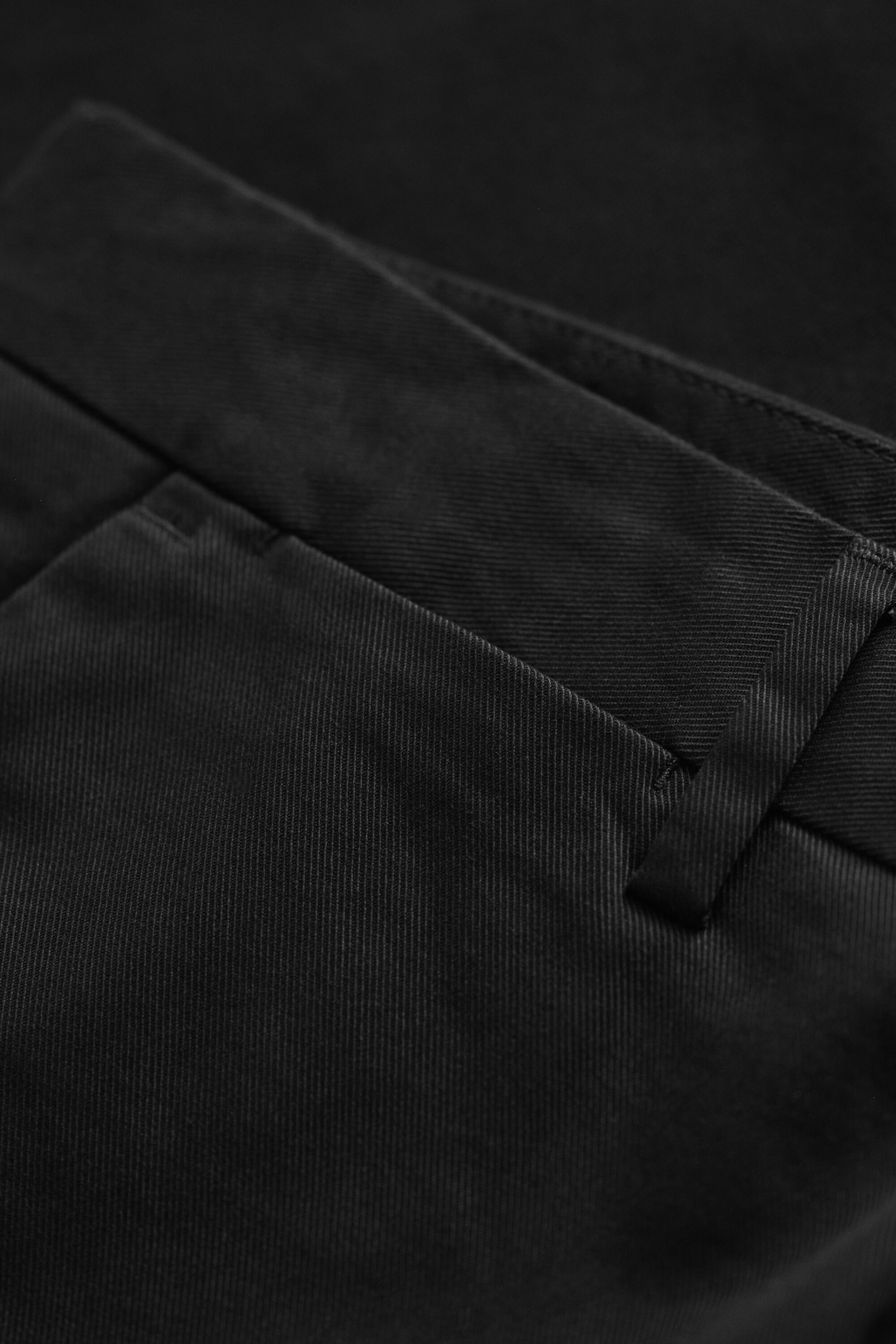 Regular fit ‑mitoitetut siistit chinot