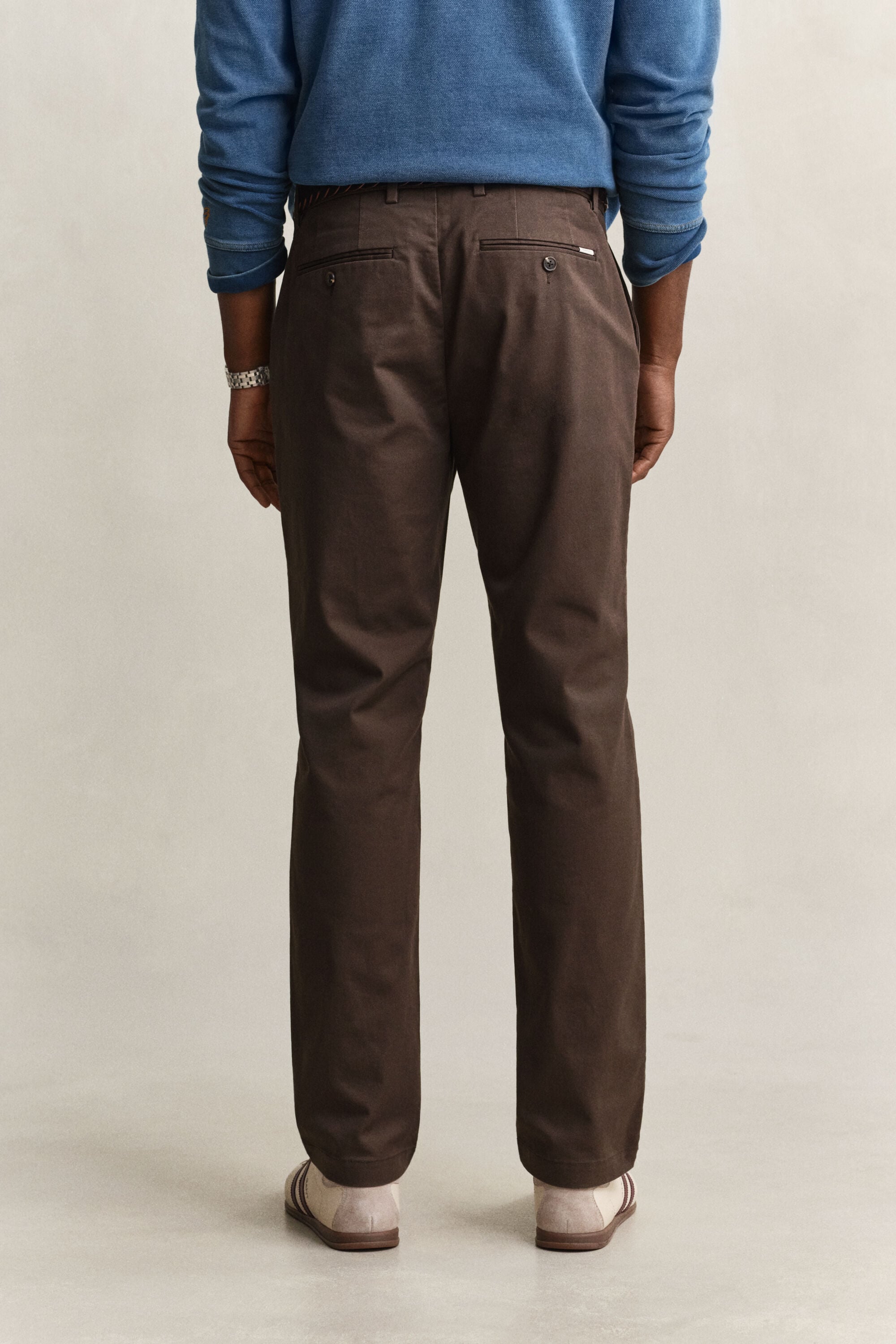 Regular fit ‑mitoitetut siistit chinot