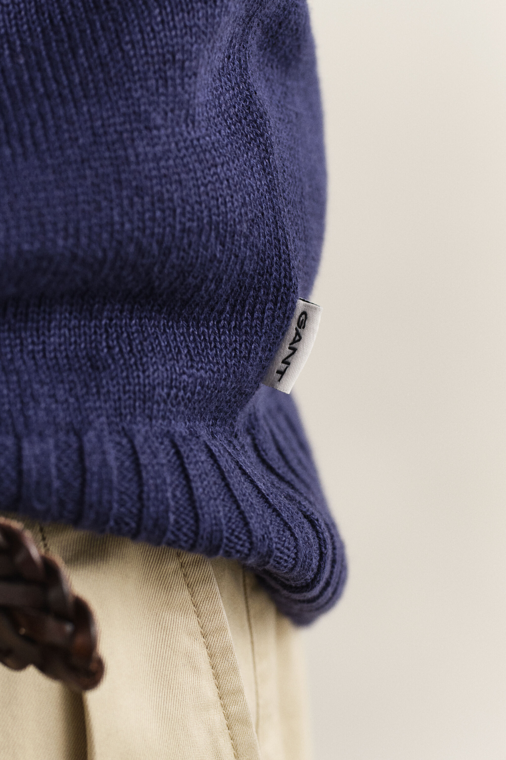 Neulepusero pellavasekoitteesta