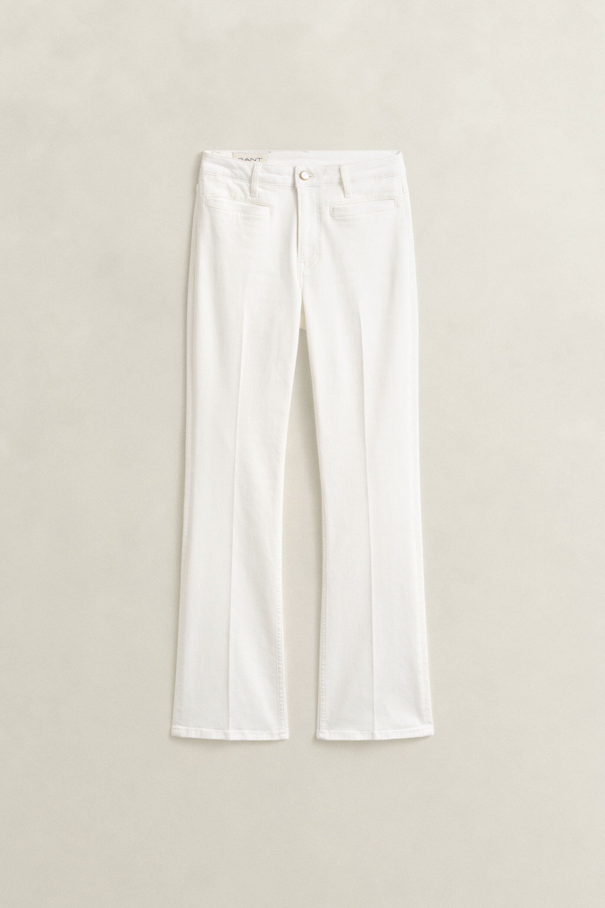 Alaspäin levenevät Monogram-farkut