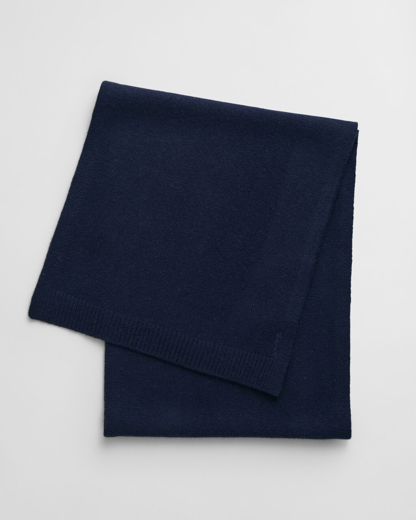 Neulottu villakaulaliina