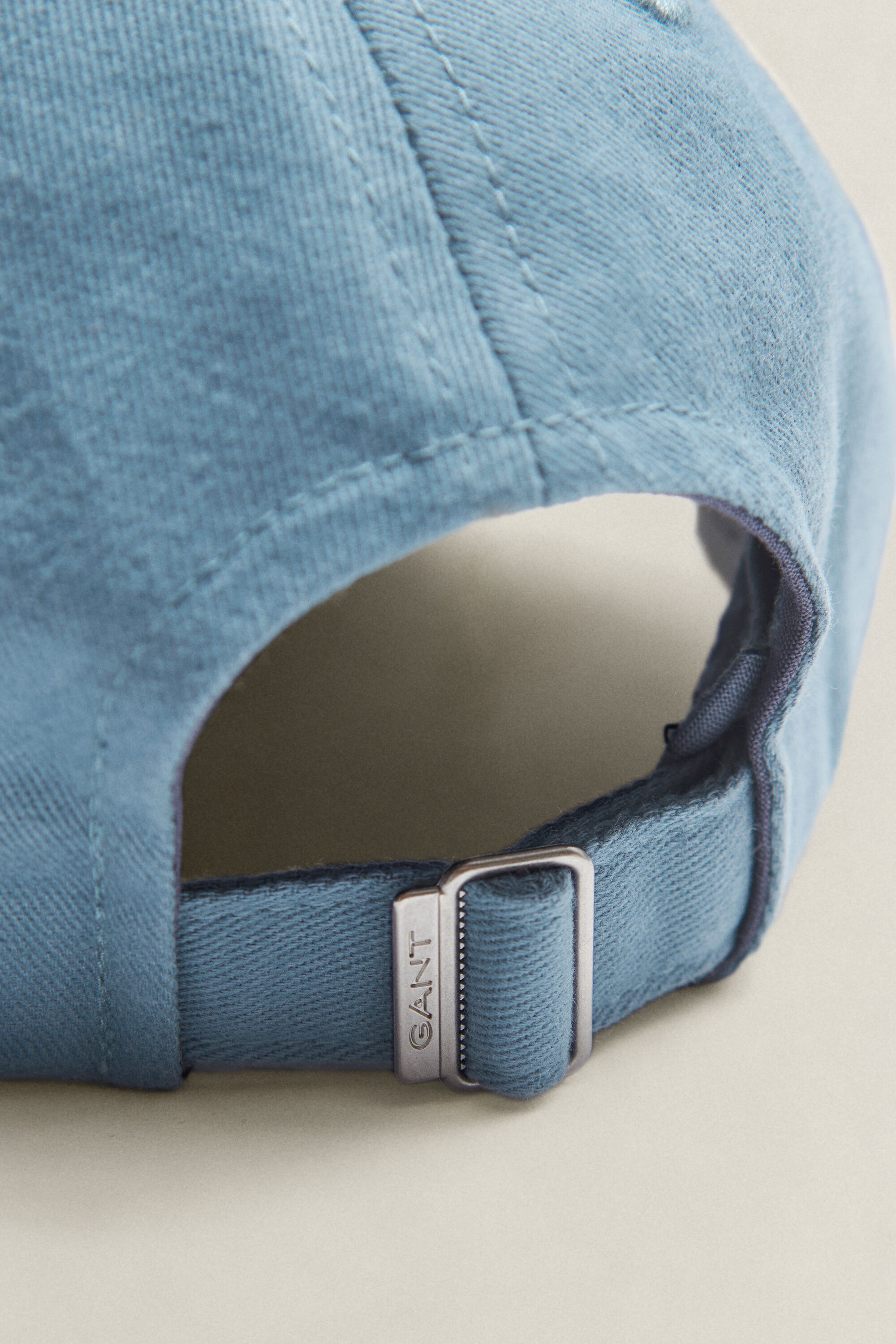 Teens-malliston Shield‑lippalakki