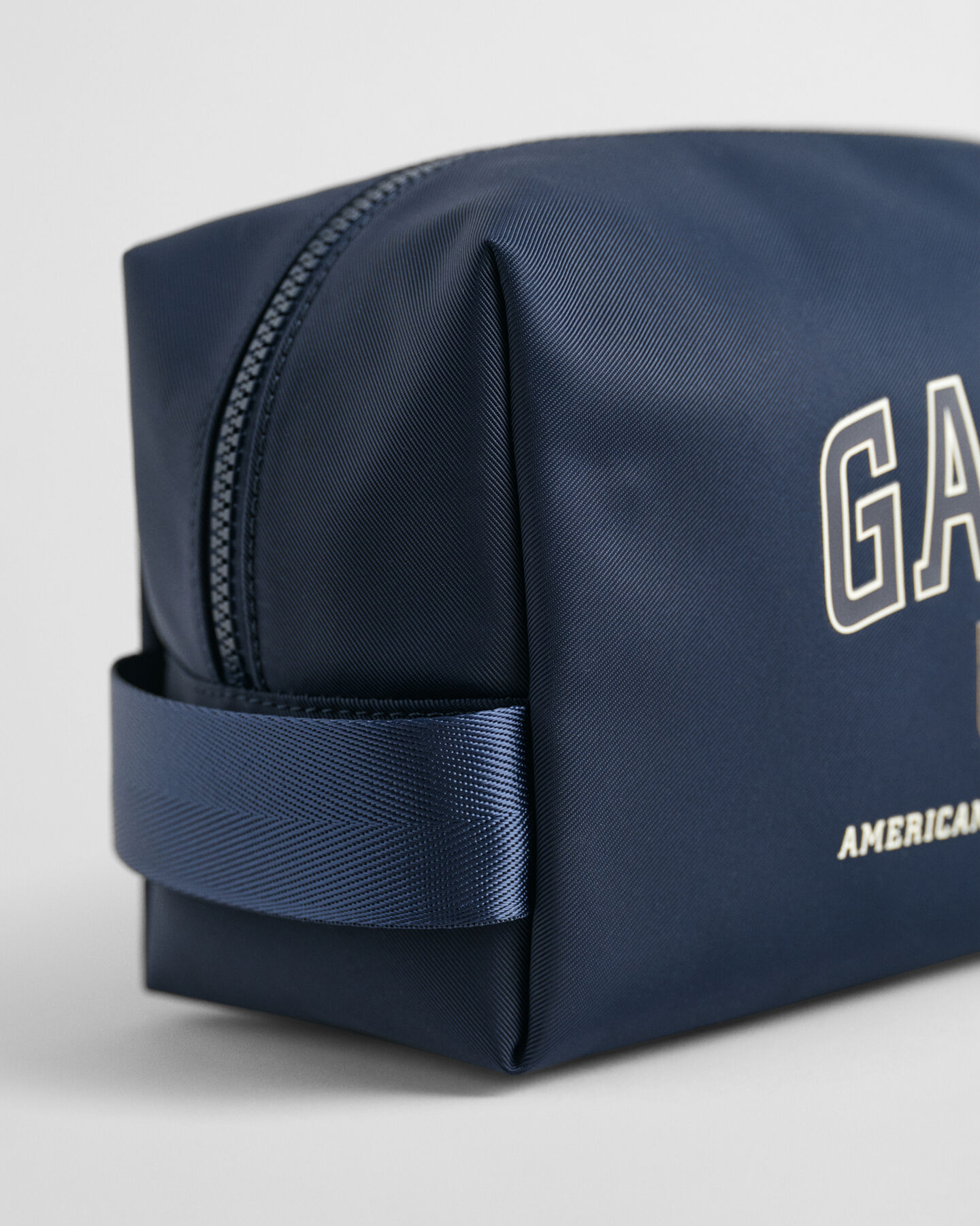 Shield‑toilettilaukku